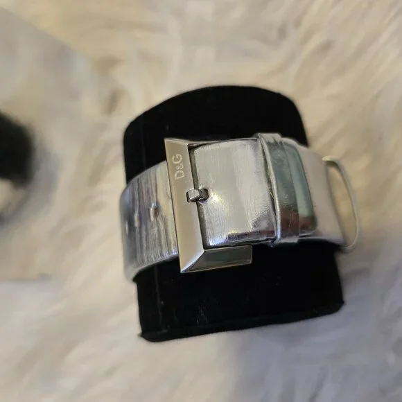 D&G Watch - Picture 3 of 4